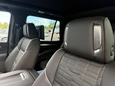Used 2026 Cadillac Escalade V AWD/4WD image 20