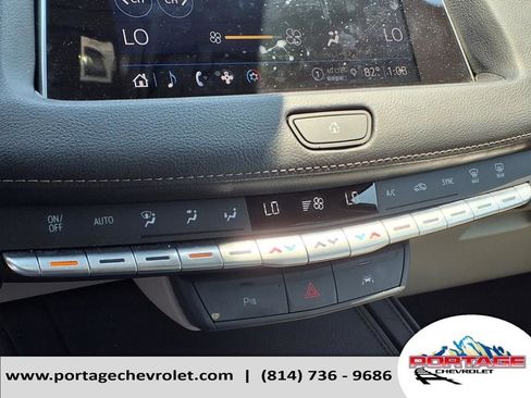 Used 2023 Cadillac XT4 Premium Luxury image 27