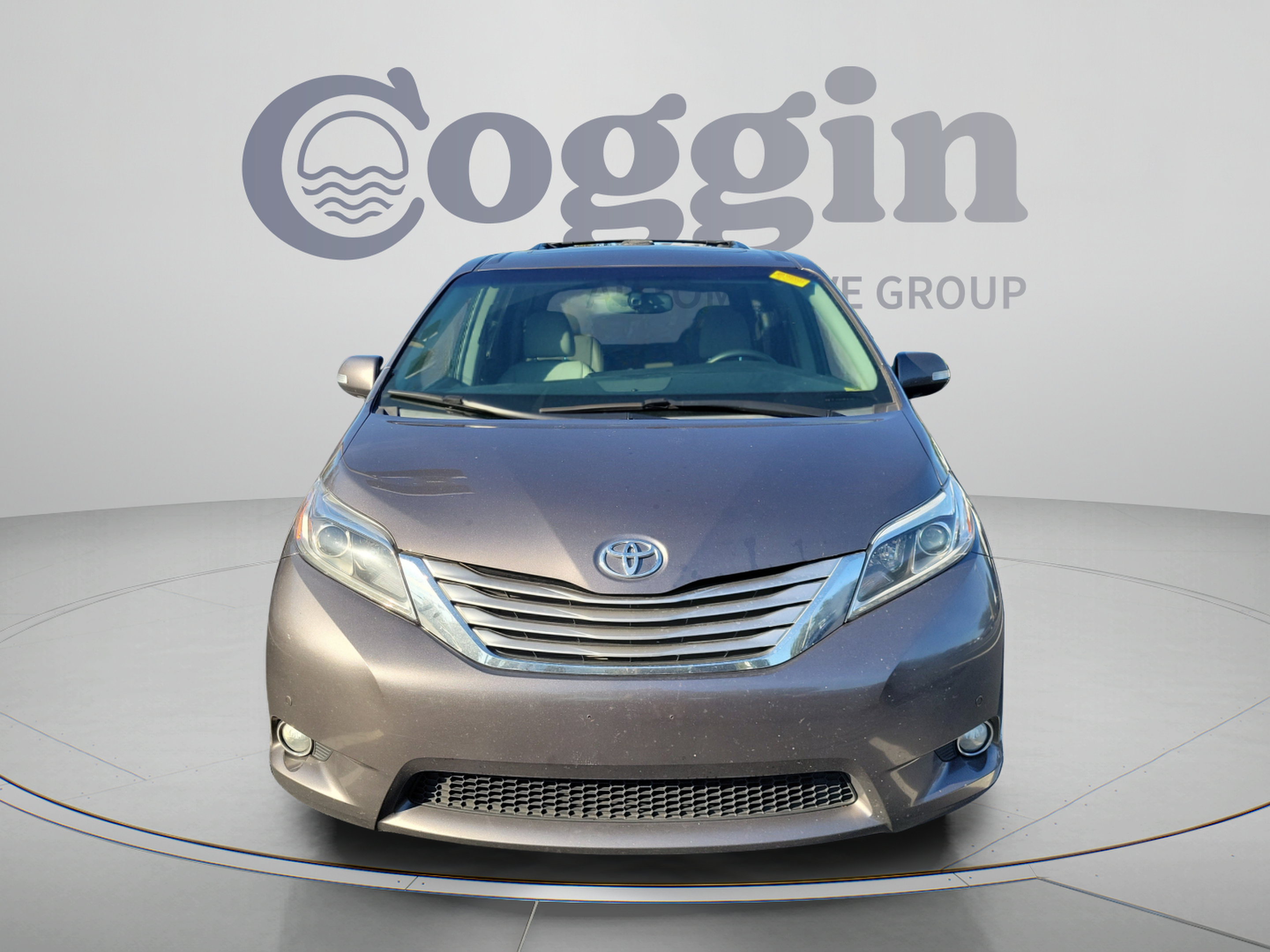 Used 2015 Toyota Sienna Limited Premium AWD/4WD image 7