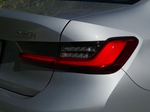 Used 2020 BMW 330i Sedan image 7