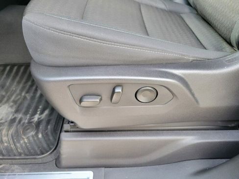Used 2024 GMC Sierra 1500 Elevation image 26