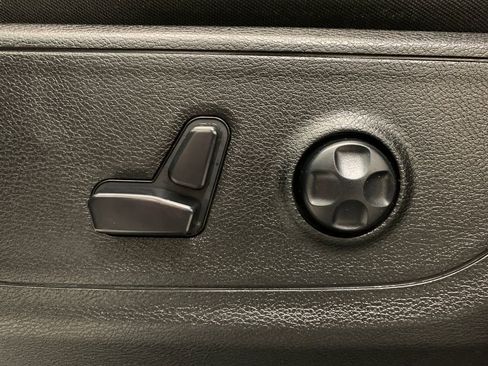 Used 2020 RAM 1500 Big Horn image 5