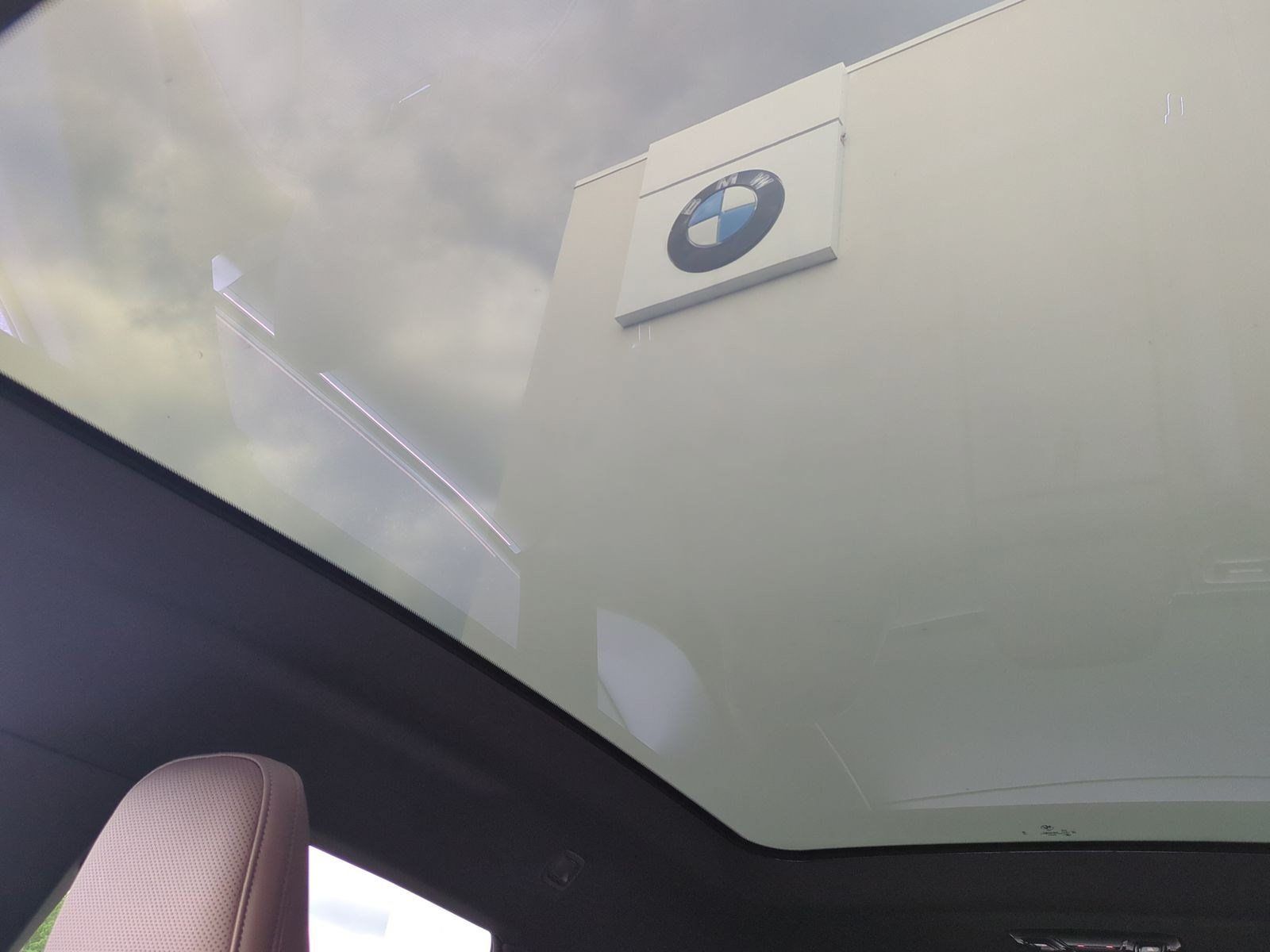 Used 2026 BMW iX xDrive45 AWD/4WD image 28