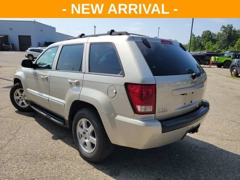 Used 2010 Jeep Grand Cherokee Laredo AWD/4WD image 5