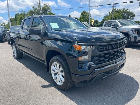 Used 2024 Chevrolet Silverado 1500 Custom image 7