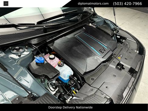 Used 2024 Hyundai Ioniq 5 Limited image 45