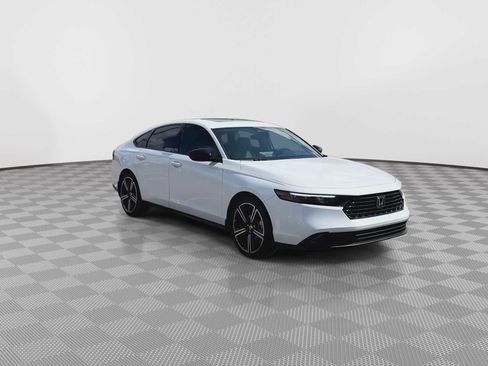 New 2026 Honda Accord SE image 2