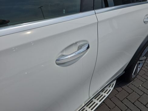 Used 2022 Mercedes-Benz GLE 350 4MATIC image 11