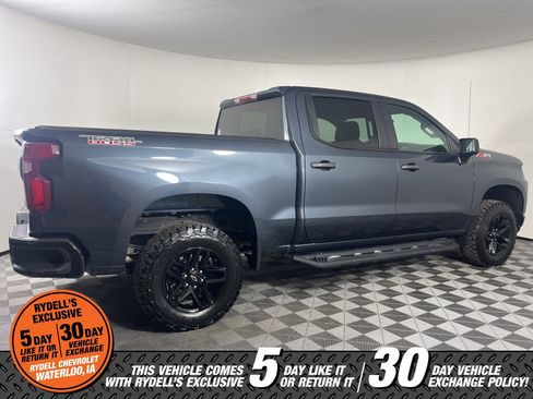 Used 2021 Chevrolet Silverado 1500 Custom Trail Boss w/ LPO, Dark Essentials Package image 3