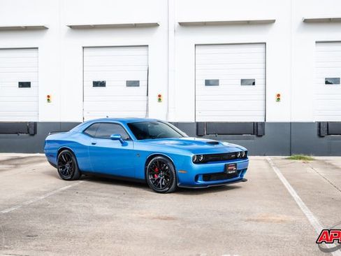Used 2015 Dodge Challenger SRT Hellcat image 60