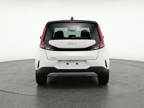 Used 2025 Kia Soul LX w/ LX Technology Package image 7