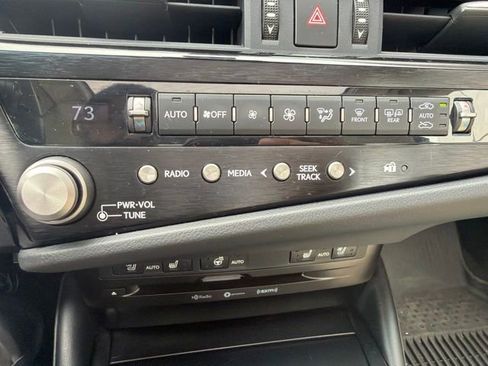 Used 2022 Lexus ES 350 w/ Premium Package FWD image 11