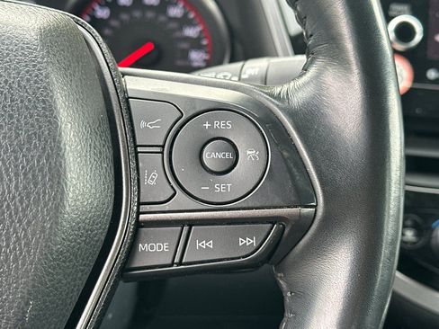 Used 2023 Toyota Camry XSE image 39