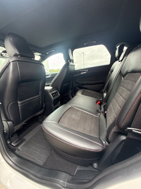 Used 2025 Ford Escape ST-Line AWD/4WD image 11