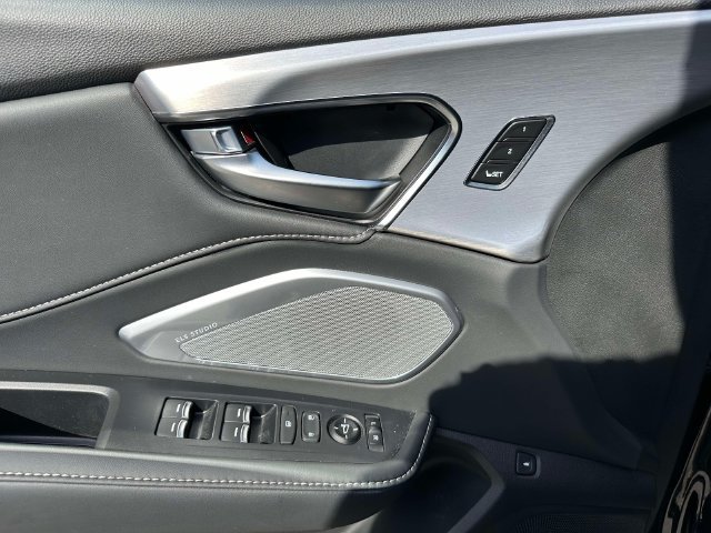 Used 2024 Acura RDX w/ Technology Package AWD/4WD image 14