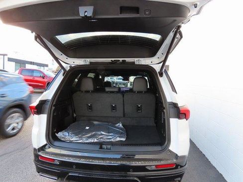 New 2025 Buick Enclave Sport Touring w/ Super Cruise Package image 54