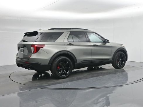 Certified 2020 Ford Explorer ST w/ ST Street Pack image 28