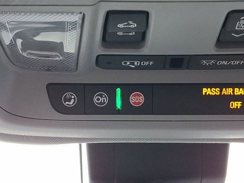 Certified 2021 GMC Terrain SLT image 28