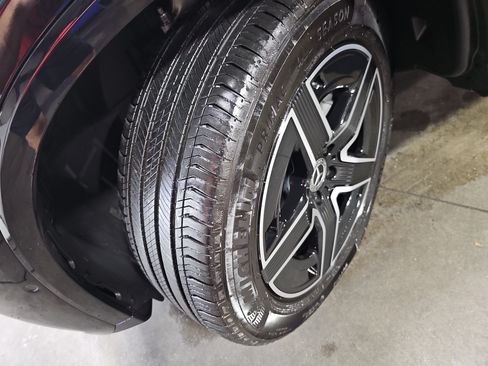 Used 2026 Mercedes-Benz GLC 300 image 34