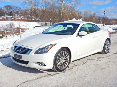 Used 2013 INFINITI G37 Base w/ Premium Pkg image 1