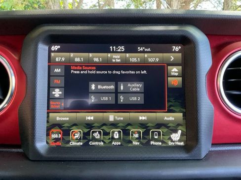 Used 2021 Jeep Gladiator Rubicon AWD/4WD image 20