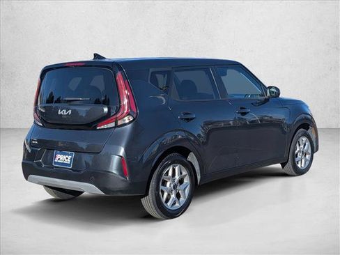 Used 2024 Kia Soul LX w/ Option Group 015 image 5