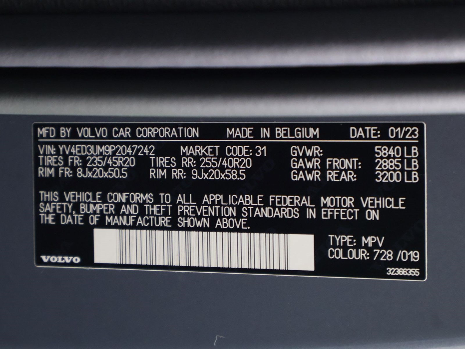 Certified 2023 Volvo XC40 Recharge Ultimate AWD/4WD image 16