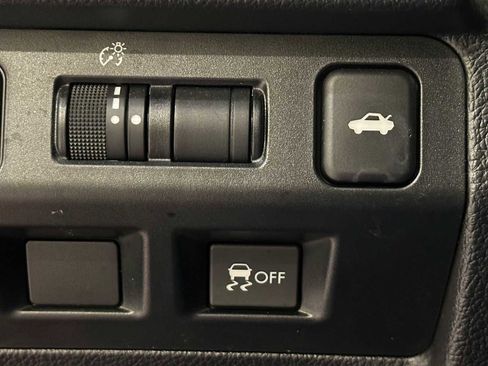 Used 2017 Subaru WRX Premium w/ Popular Package #3 AWD/4WD image 18