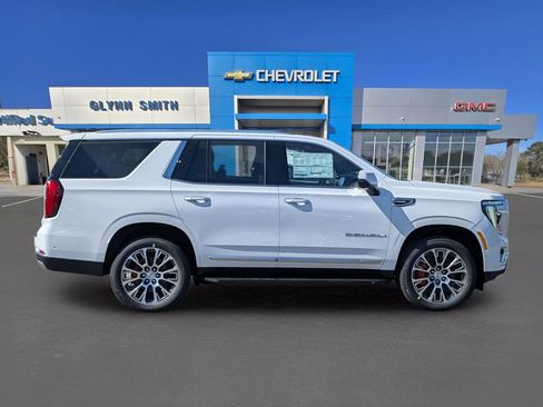 New 2026 GMC Yukon Denali w/ Advanced Technology Package image 7