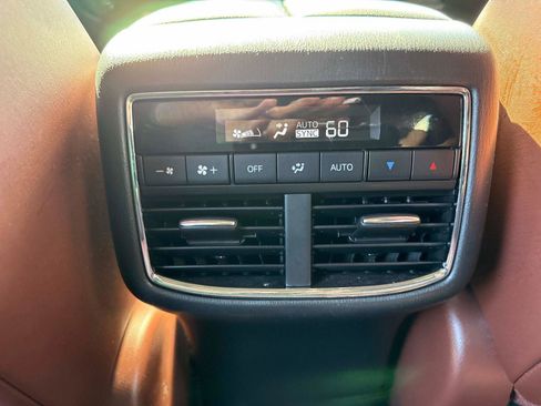 Used 2017 MAZDA CX-9 Signature image 21