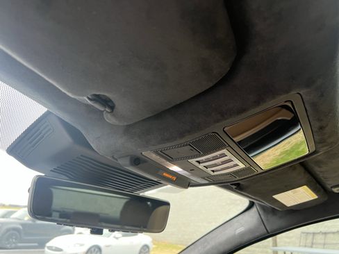 Used 2022 Jaguar XF SE image 24