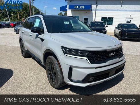 Used 2023 Kia Sorento SX AWD/4WD image 2