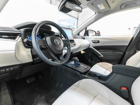 New 2026 Toyota Corolla Cross L AWD/4WD image 4