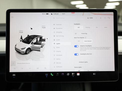 Used 2024 Tesla Model Y Long Range AWD/4WD image 56