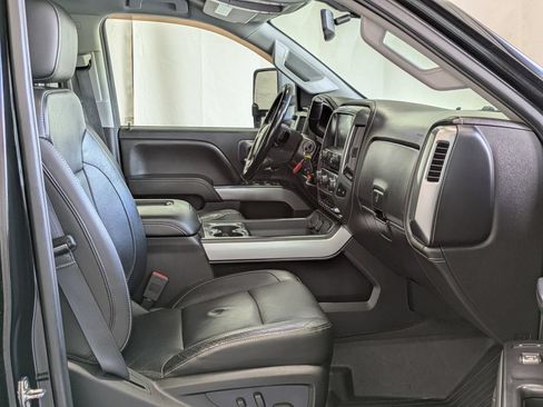 Used 2019 Chevrolet Silverado 2500 LTZ w/ Duramax Plus Package AWD/4WD image 22