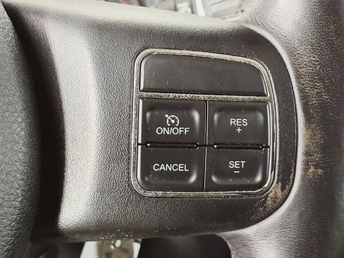 Used 2013 Jeep Wrangler Unlimited Sahara w/ Connectivity Group AWD/4WD image 14