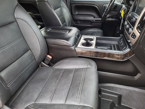 Used 2016 GMC Sierra 3500 Denali w/ Duramax Plus Package AWD/4WD image 11