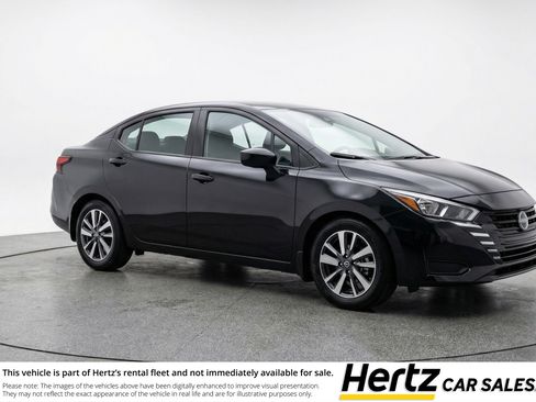 Used 2025 Nissan Versa SV FWD image 1