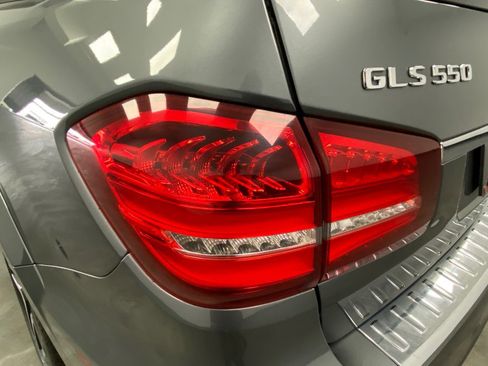 Used 2018 Mercedes-Benz GLS 550 4MATIC image 13