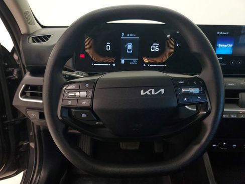 Used 2025 Kia K4 FWD image 15