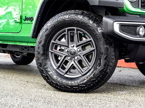 New 2026 Jeep Gladiator Sport image 2