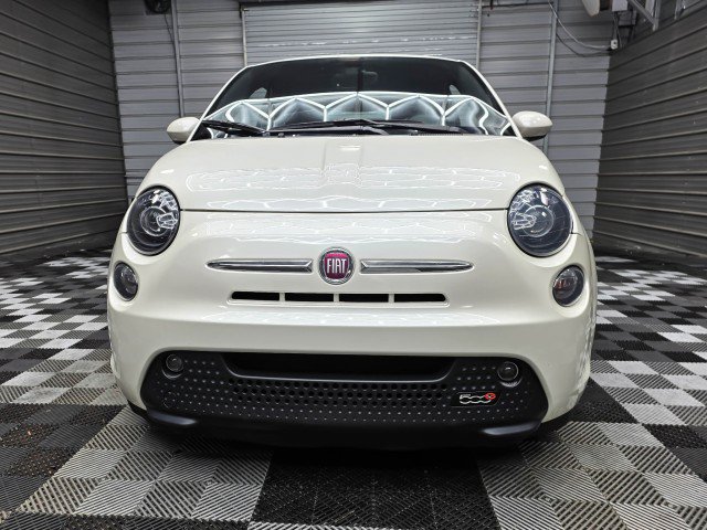 Used 2018 FIAT 500 e w/ Esport Package FWD image 4