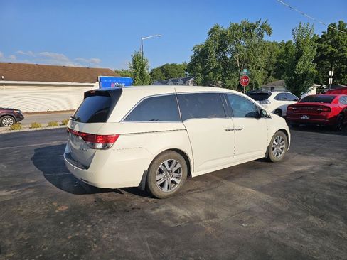 Used 2015 Honda Odyssey Touring image 12