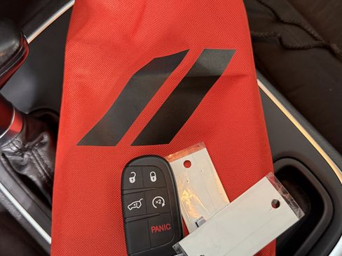 Used 2020 Dodge Durango AWD image 20
