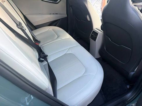 Certified 2023 Kia Niro Wind w/ Wind Preserve Package FWD image 20