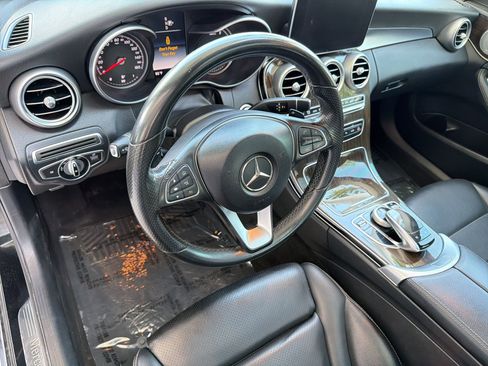 Used 2015 Mercedes-Benz C 300 4MATIC Sedan image 4