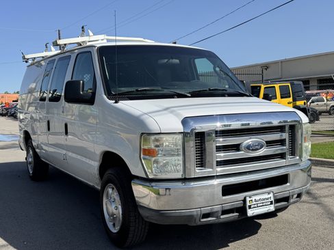 Used 2011 Ford E-150 and Econoline 150 w/ Commercial Cargo Van Pkg image 6