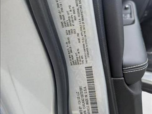 New 2025 Jeep Grand Cherokee L Altitude image 20