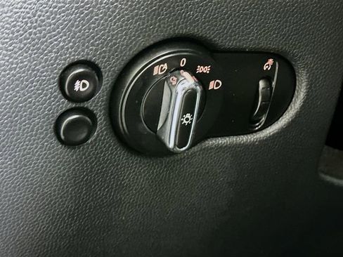 Used 2020 MINI Cooper S image 11