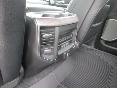 New 2026 RAM 1500 Laramie AWD/4WD image 21